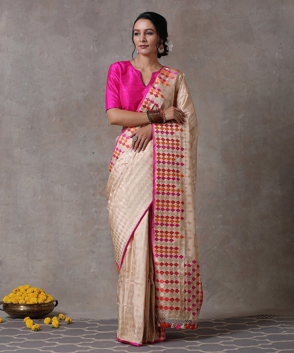 Handloom_Light_Brown_Pure_Katan_Silk_Tanchoi_Banarasi_Saree_with_Meenakari_WeaverStory_01