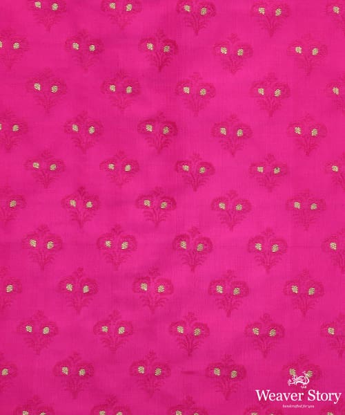 Handloom Magenta Pure Tanchoi Katan Silk Banarasi Fabric With Zari Booti