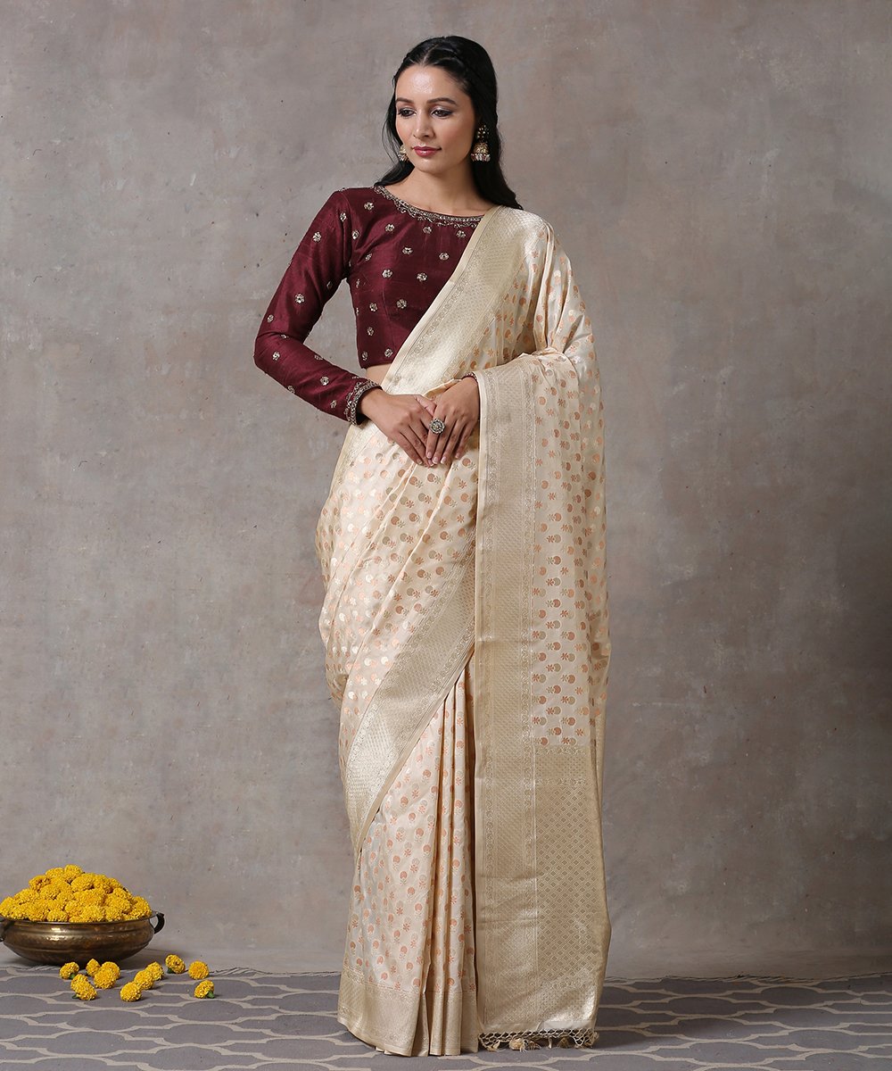 Handloom_Offwhite_Gold_Copper_Zari_Pure_Katan_Silk_Banarasi_Saree_with_small_Motifs_WeaverStory_01