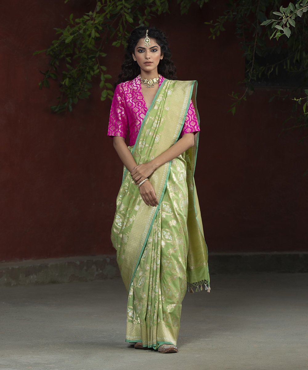 Handloom_Parrot_Green_Katan_Silk_Cutwork_Sona_Rupa_with_Jangla_Design_WeaverStory_02