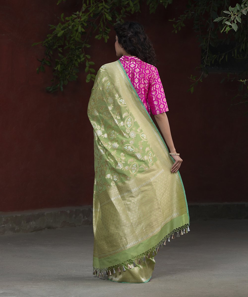 Handloom_Parrot_Green_Katan_Silk_Cutwork_Sona_Rupa_with_Jangla_Design_WeaverStory_03