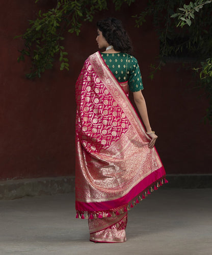 Handloom_Pink_Katan_Silk_Cutwork_Banarasi_Saree_with_Mehraab_Jaal_WeaverStory_03