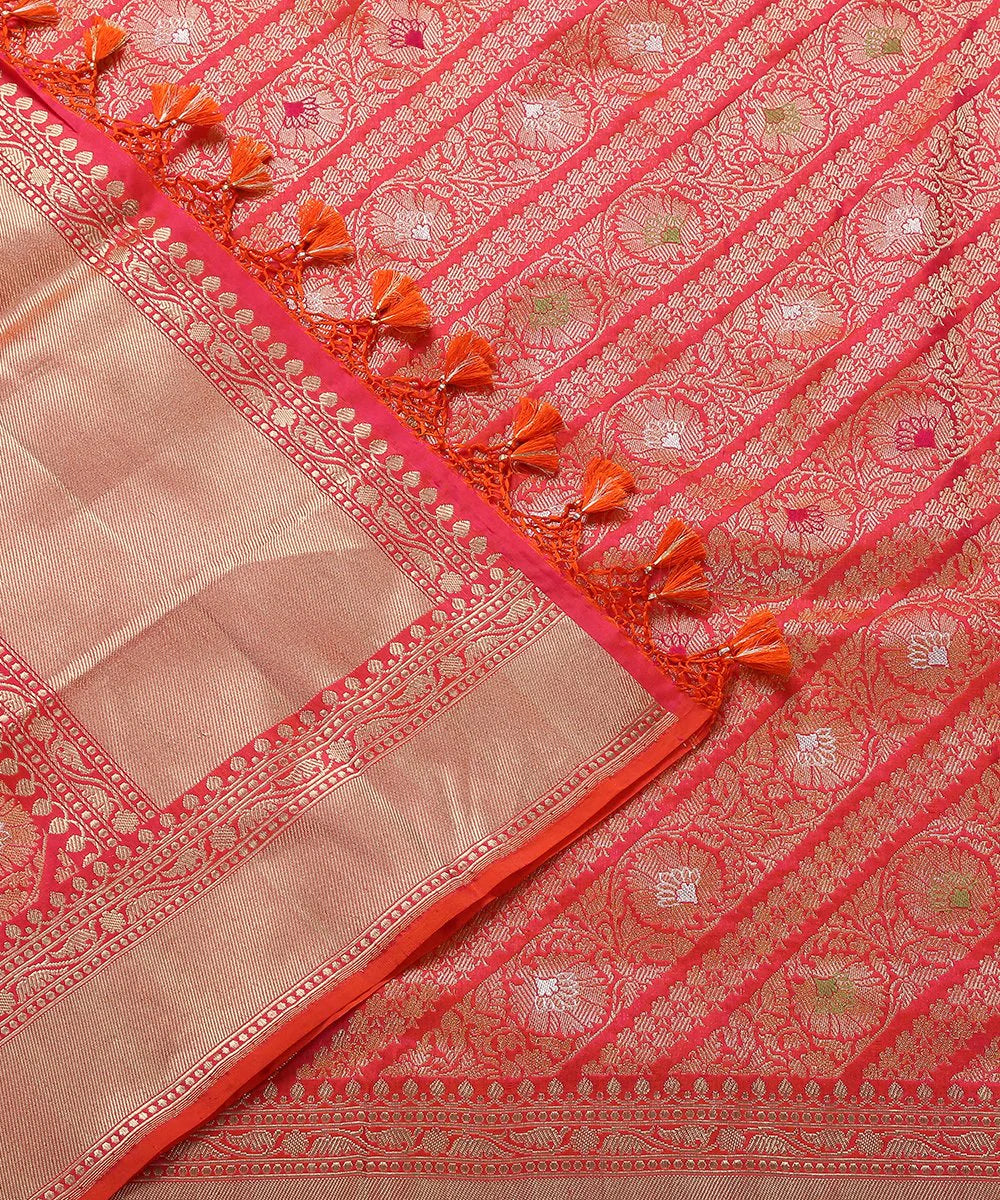 Handloom_Pink_Orange_Diagonal_Kimkhab_Banarasai_Dupatta_WeaverStory_04