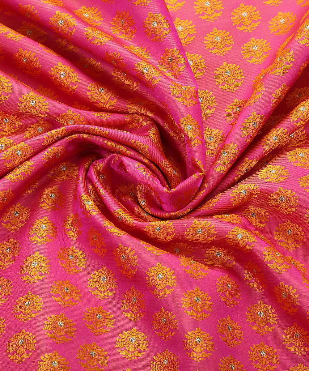 Handloom_Pink_and_Yellow_Dual_Tone_Pure_Katan_Silk_Zari_Booti_Tanchoi_Banarasi_Fabric_WeaverStory_05