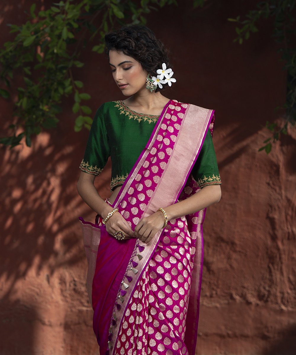 Handloom_Plum_Cutwork_Katan_Silk_Banarasi_Saree_with_Booti_WeaverStory_01