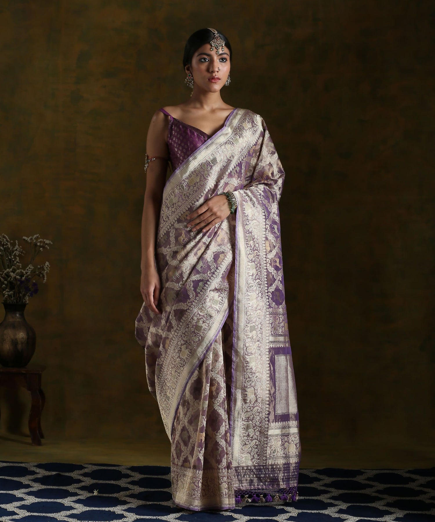 Handloom_Purple_and_Gold_Pure_Kora_Tissue_Banarasi_Shikargah_Saree_WeaverStory_02