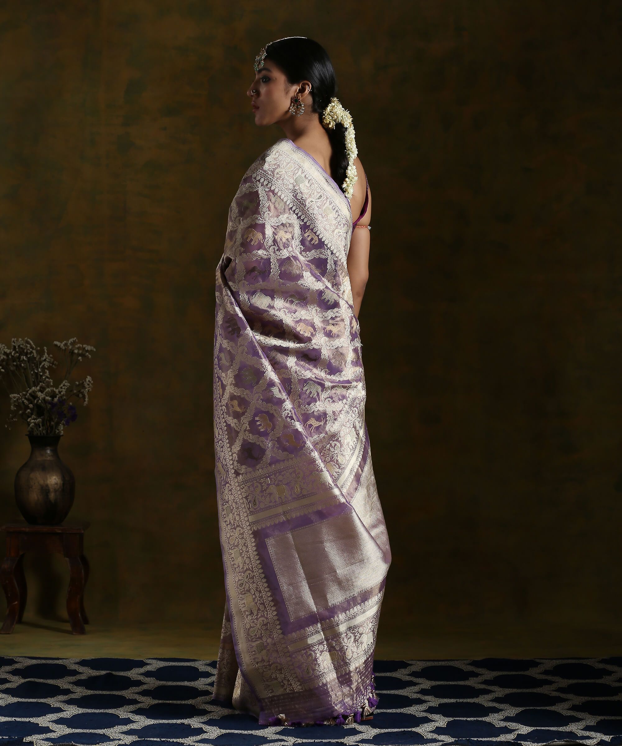 Handloom_Purple_and_Gold_Pure_Kora_Tissue_Banarasi_Shikargah_Saree_WeaverStory_03