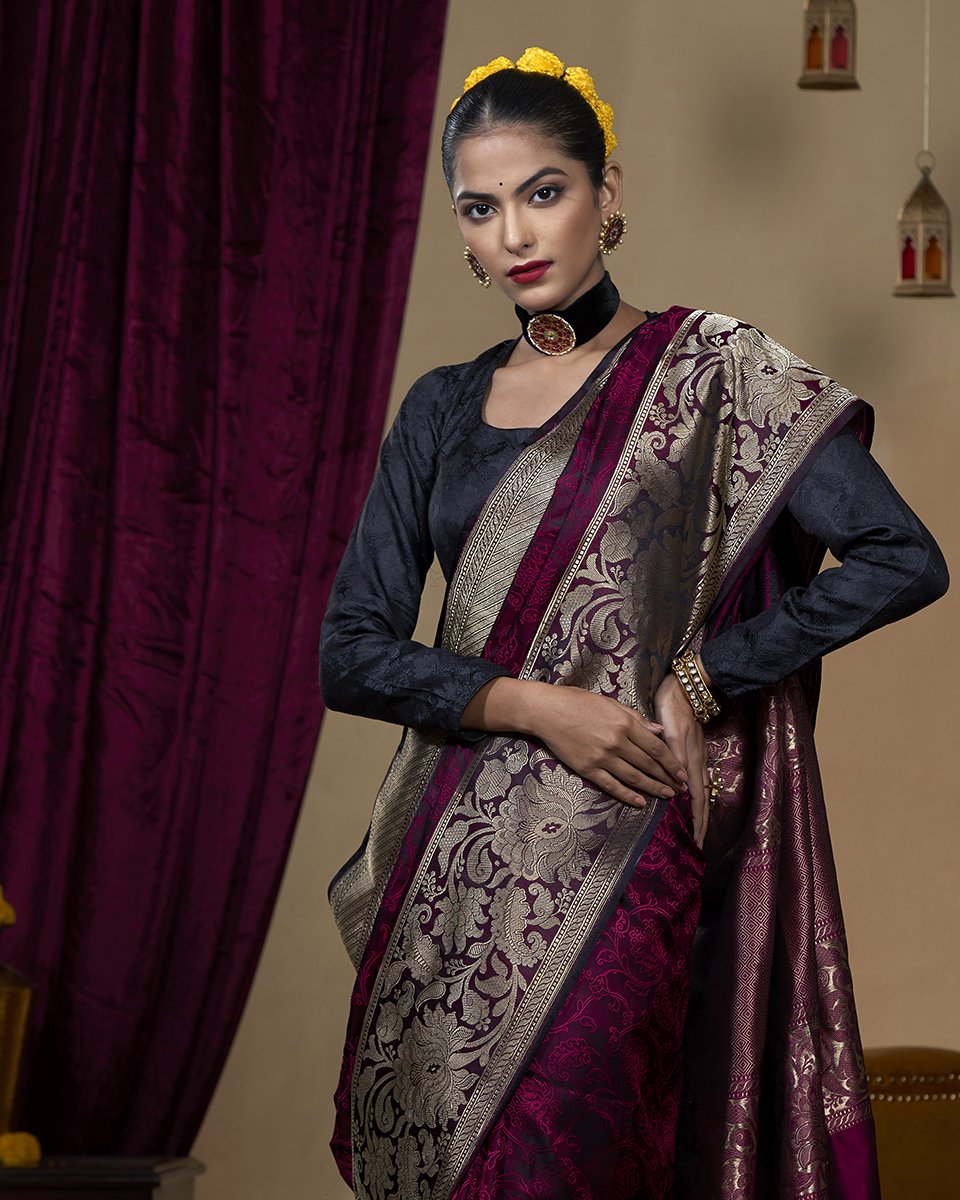 Handloom_Purple_And_Pink_Pure_Katan_Silk_Banarasi_Tanchoi_Saree_with_Broad_Border_WeaverStory_01