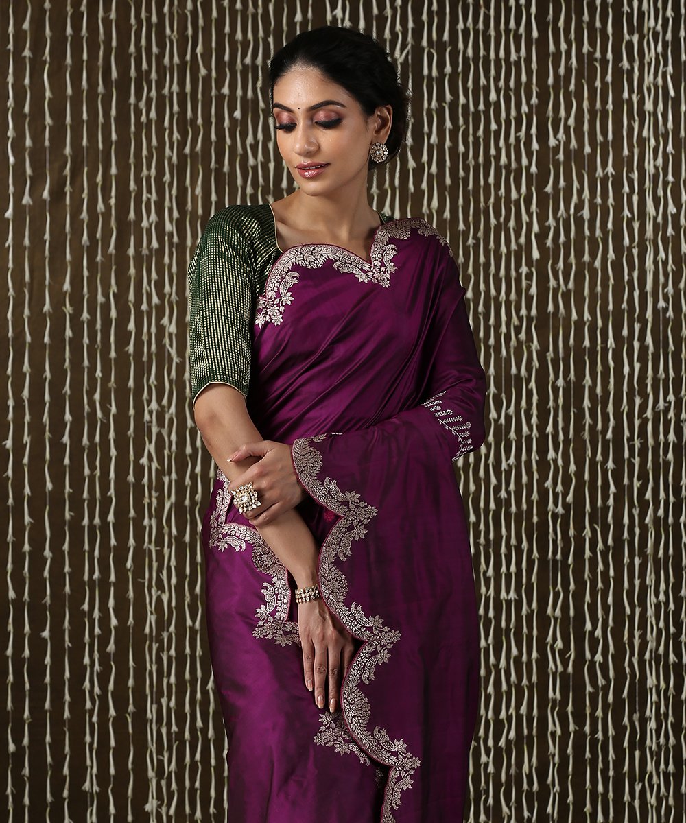 Handloom_Purple_Banarasi_Katan_Silk_Saree_with_Scallop_Border_and_Green_Blouse_WeaverStory_01