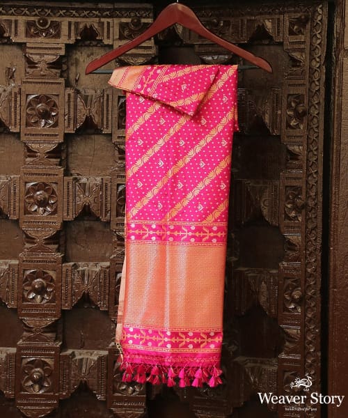Handloom_Rani_Pink_Pure_Katan_Silk_Banarasi_Dupatta_with_Aada_Jaal_WeaverStory_01