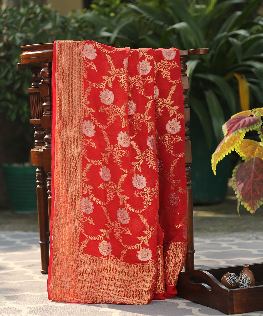 Handloom_Red_Cutwork_Banarasi_Georgette_Dupatta_with_Jangla_Design_WeaverStory_01