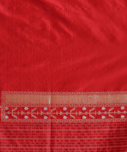 Handloom_Red_Banarasi_Katan_Silk_Saree_with_Cutwork_Jamdani_Weaving_WeaverStory_05