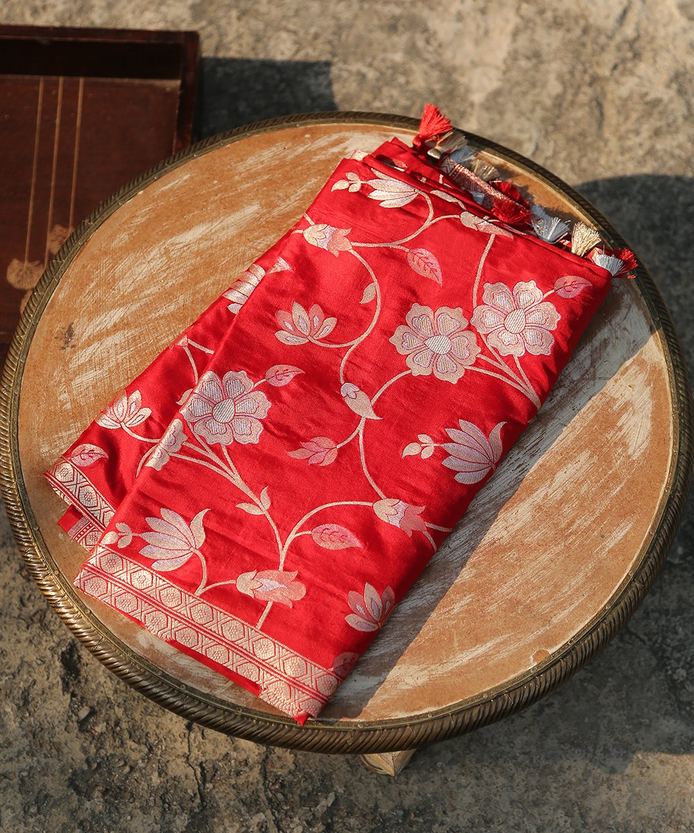 Handloom_Red_Katan_Silk_Banarasi_Dupatta_with_Cutwork_Jaal_WeaverStory_01