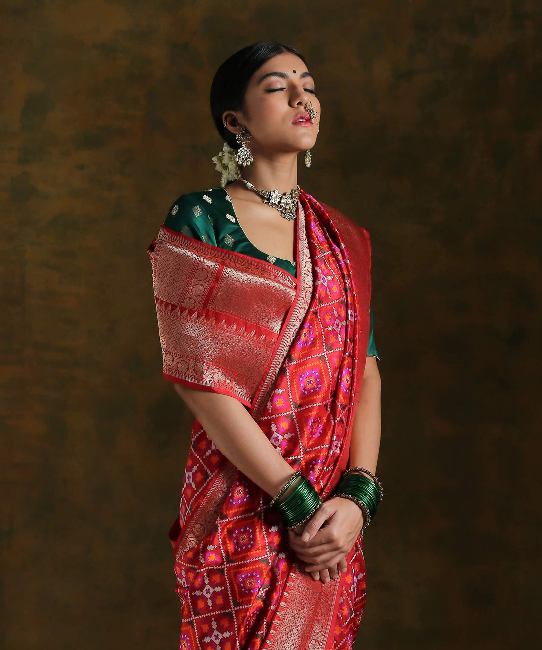 Handloom_Red_Katan_Silk_Ektara_Saree_with_Patola_Design_WeaverStory_01