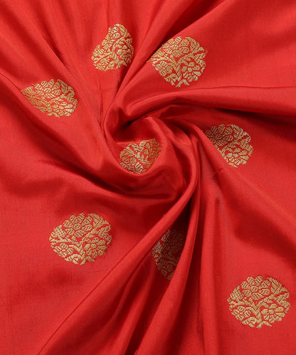 Handloom_Red_Katan_Silk_Dupatta_With_Floral_Border_And_Booti_Woven_In_Ektara_Weaving_Style_WeaverStory_05