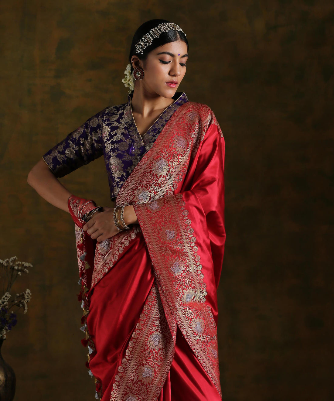 Handloom_Red_Banarasi_Silk_Saree_with_Floral_Border_in_Gold_and_Silver_Zari_WeaverStory_01