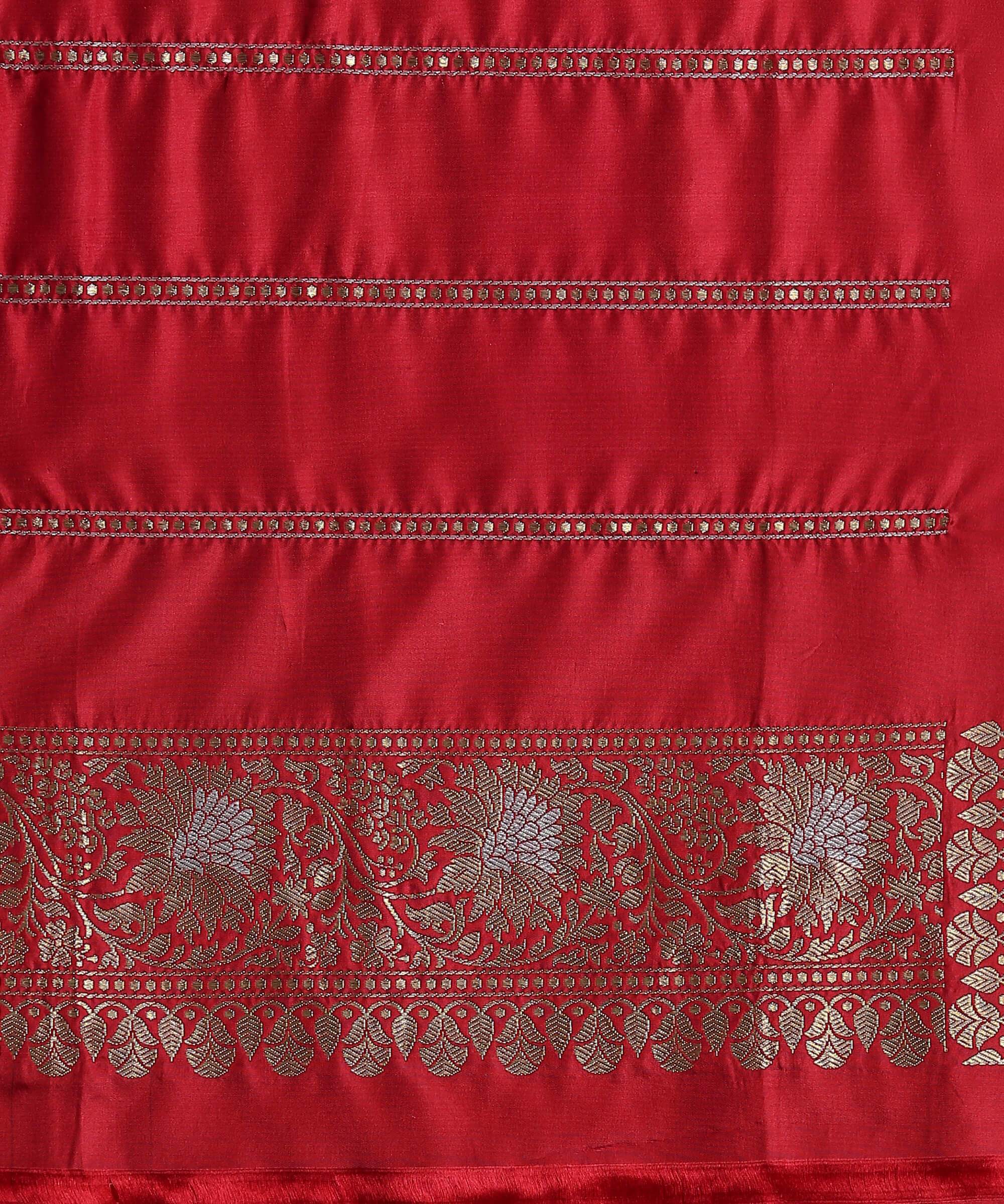 Handloom_Red_Banarasi_Silk_Saree_with_Floral_Border_in_Gold_and_Silver_Zari_WeaverStory_05