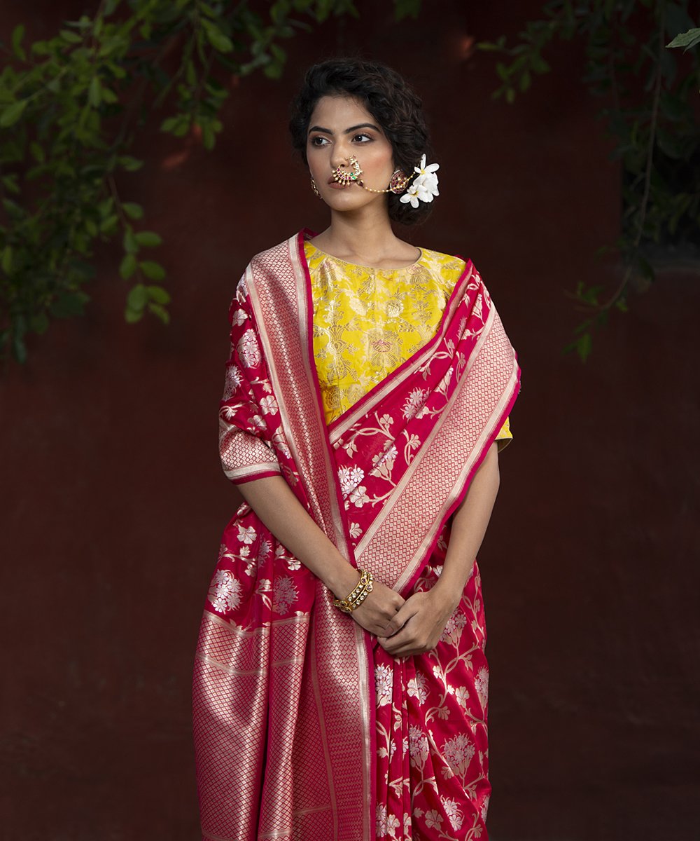 Handloom_Ruby_Red_Cutwork_Katan_Silk_Banarasi_Saree_with_Sona_Rupa_Jangla_WeaverStory_01