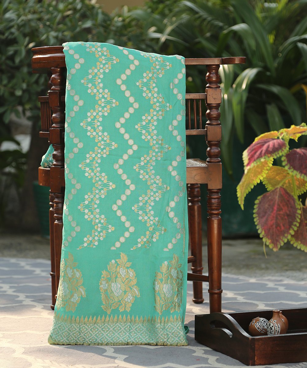 Handloom_Sea_Green_Cutwork_Pure_Georgette_Banarasi_Dupatta_with_Jangla_WeaverStory_01