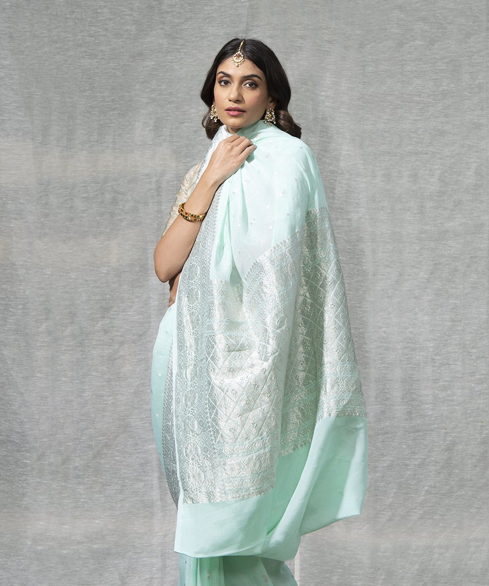 Handloom_Sea_Green_Georgette_Kadhwa_Banarasi_Saree_with_Booti_WeaverStory_01