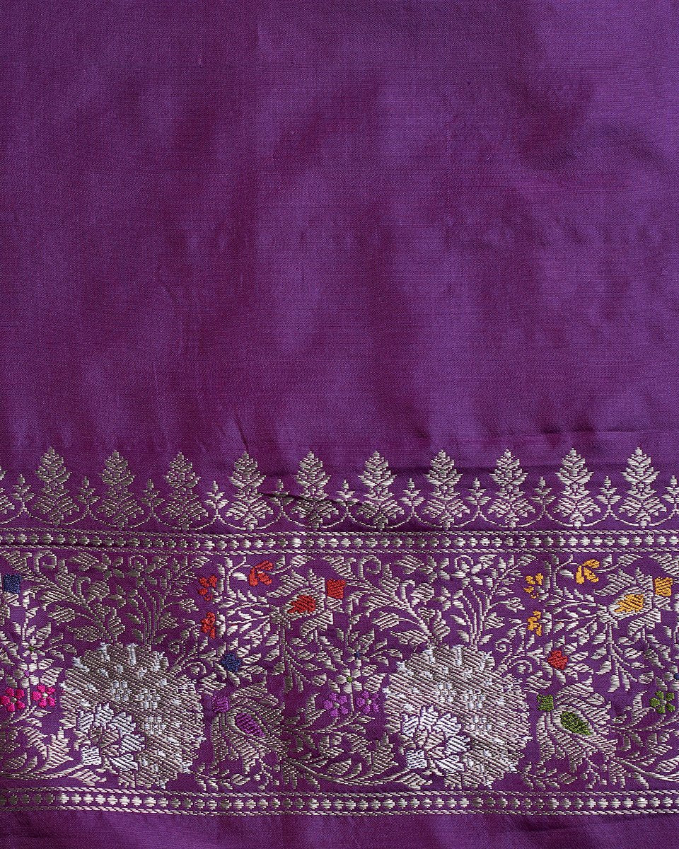 Handloom_Tissue_Peach_Banarasi_Saree_with_Jangla_Design_and_Purple_Border_WeaverStory_05