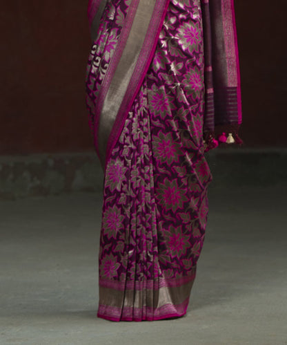 Handloom_Wine_And_Pink_Dual_Tone_Antique_Silver_Zari_Banarasi_Saree_with_Jangla_Design_WeaverStory_04