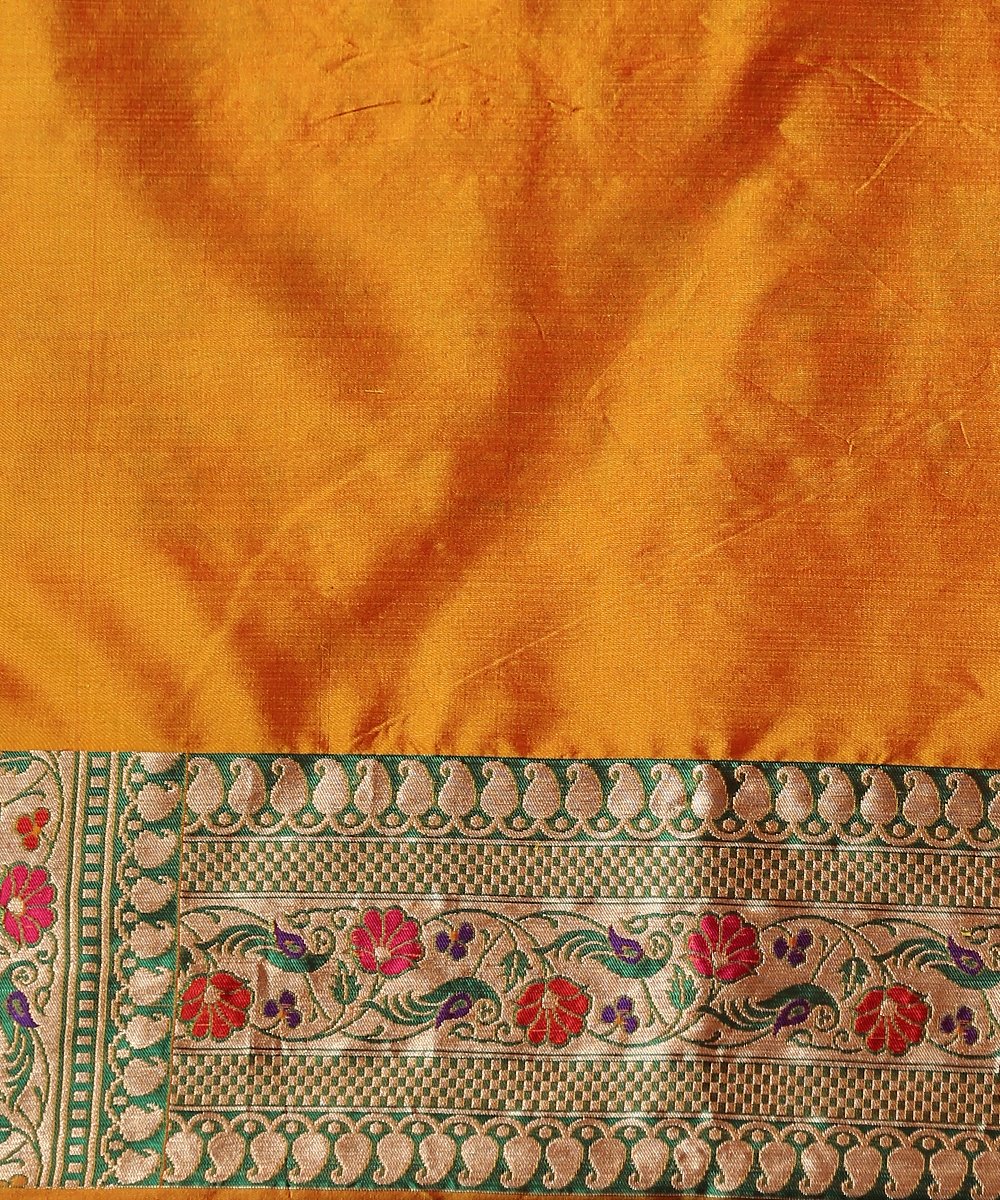 Handloom_Yellow_Katan_Silk_Banarasi_Patola_Saree_with_Meenakari_Design_WeaverStory_05