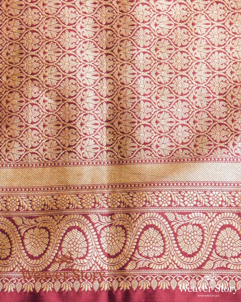 Handloom_Maroon_Kadhwa_Booti_Saree_with_Silver_Zari_WeaverStory_05