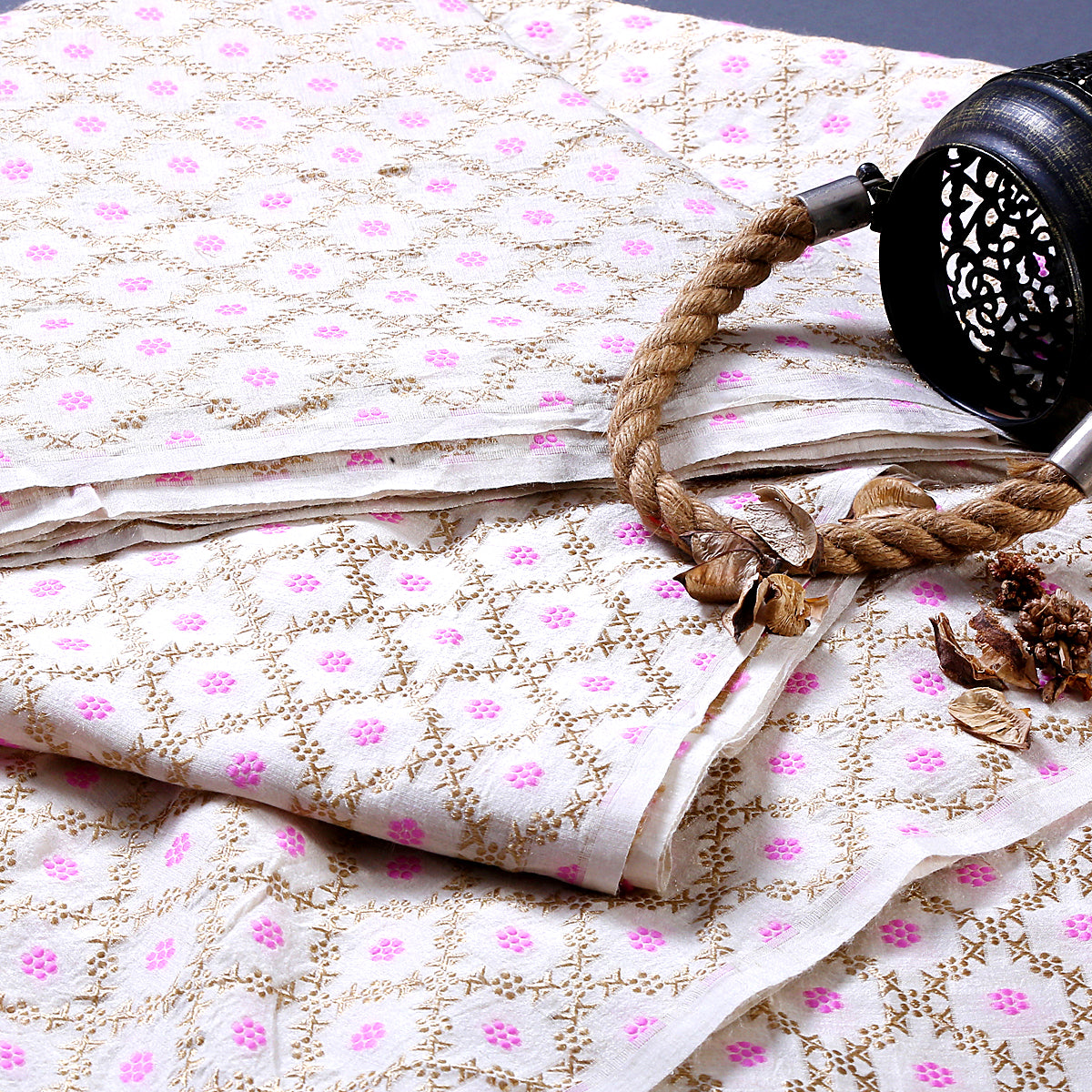 Handwoven_Banarasi_munga_silk_fabric_with_pink_meenakari_floral_jaal_WeaverStory_01