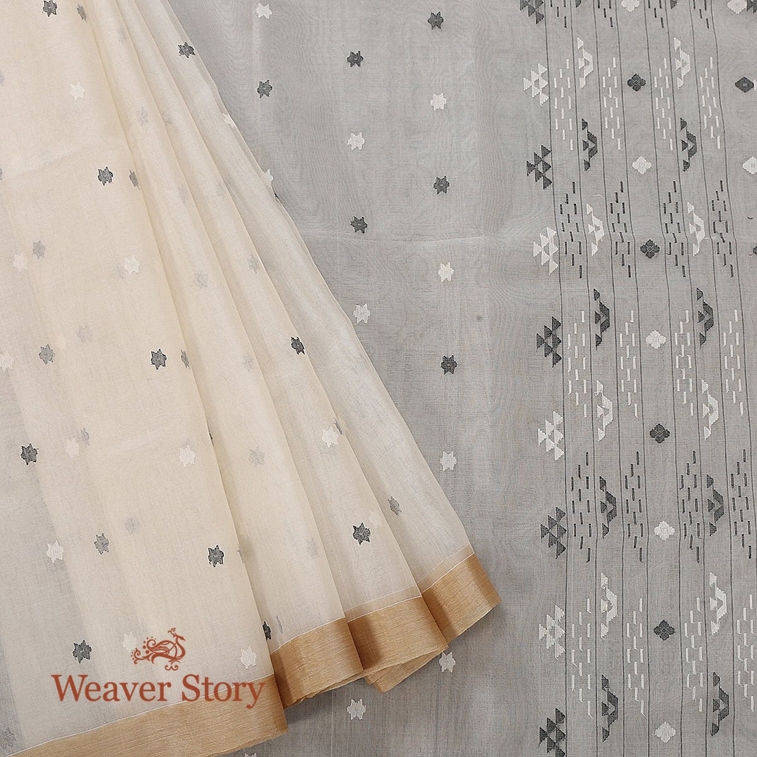 Handwoven_Off_White_Dhakai_Jamdani_Saree_with_Gold_Border_WeaverStory_01