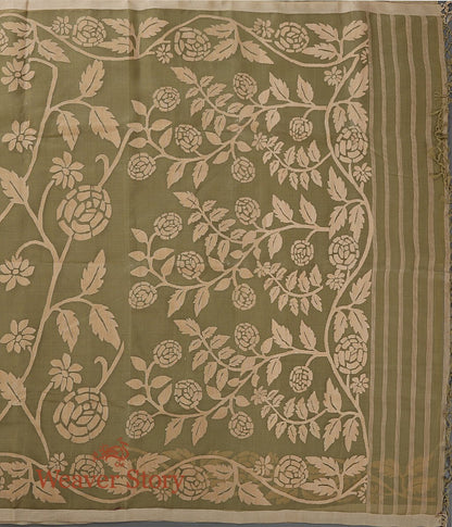 Handwoven_Pistachio_Green_Muslin_Jamdani_Saree_with_Floral_Pattern_Woven_All_Over_WeaverStory_03
