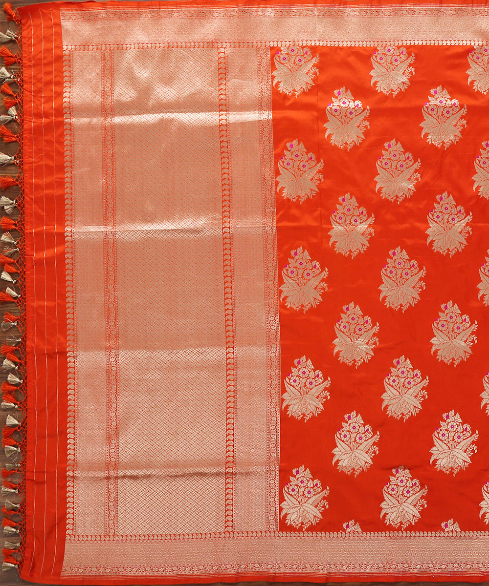 Orange_Handloom_Banarasi_Katan_Silk_Dupatta_with_Floral_Bunches_WeaverStory_02