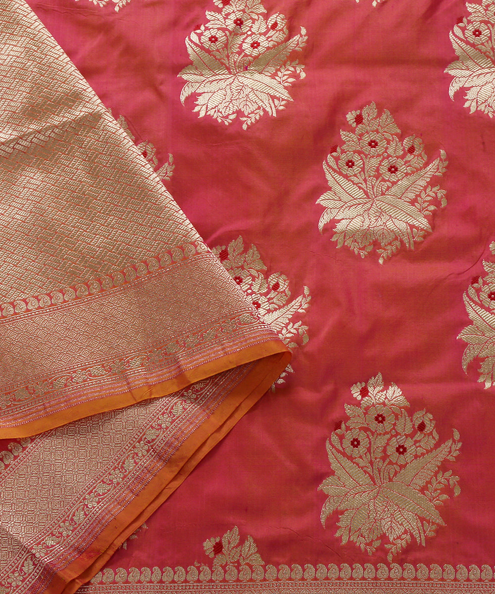 Pink_and_Orange_Dual_Tone_Handloom_Banarasi_Katan_Silk_Dupatta_with_Floral_Bunches_WeaverStory_04