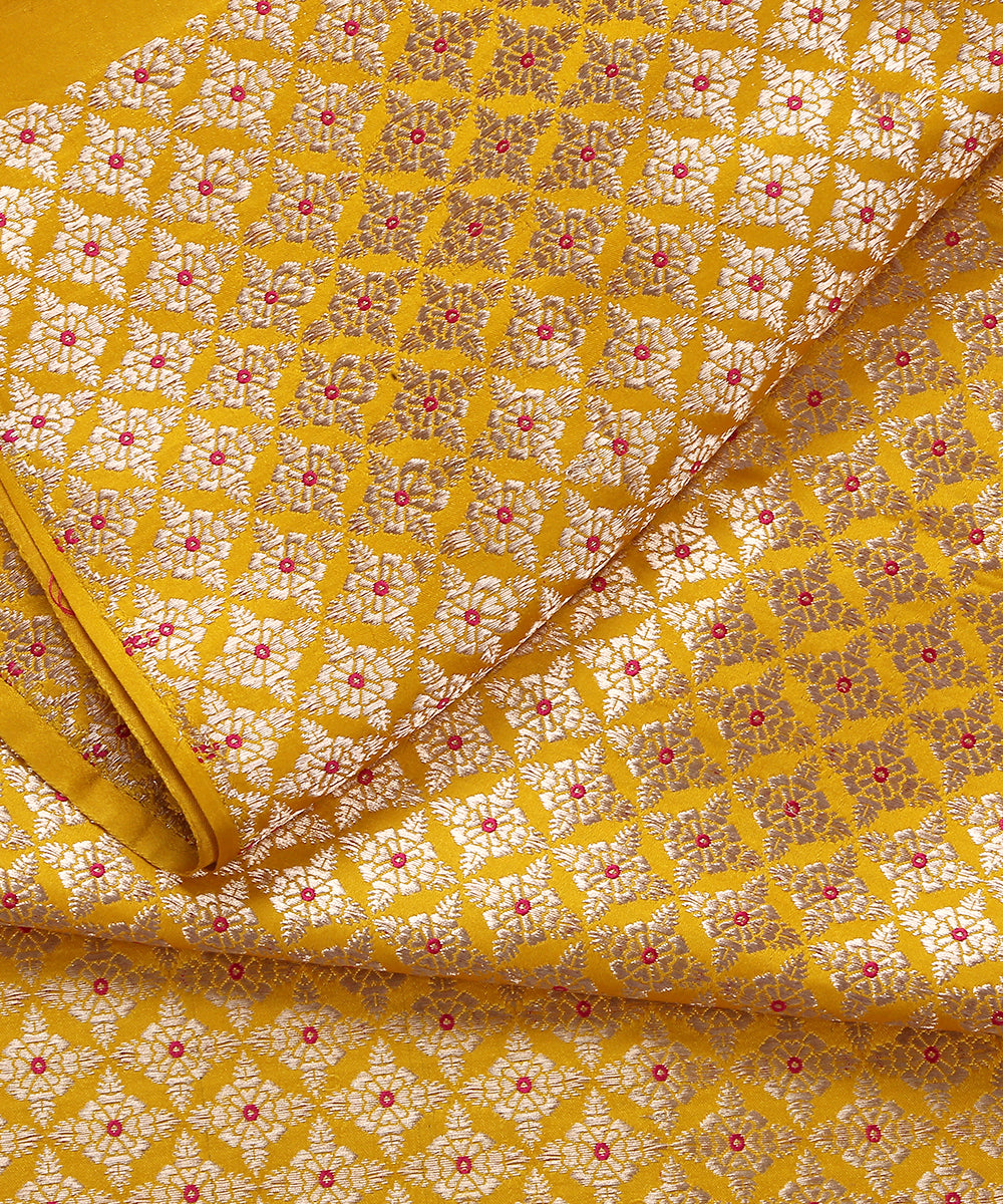 Mustard_Yellow_Pure_Katan_Silk_Banarasi_Handloom_Fabric_with_Meenakari_WeaverStory_02