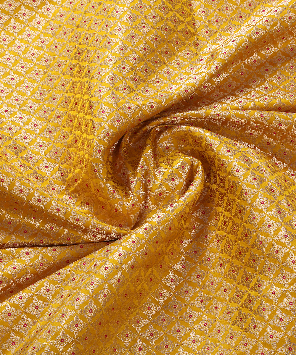 Mustard_Yellow_Pure_Katan_Silk_Banarasi_Handloom_Fabric_with_Meenakari_WeaverStory_05