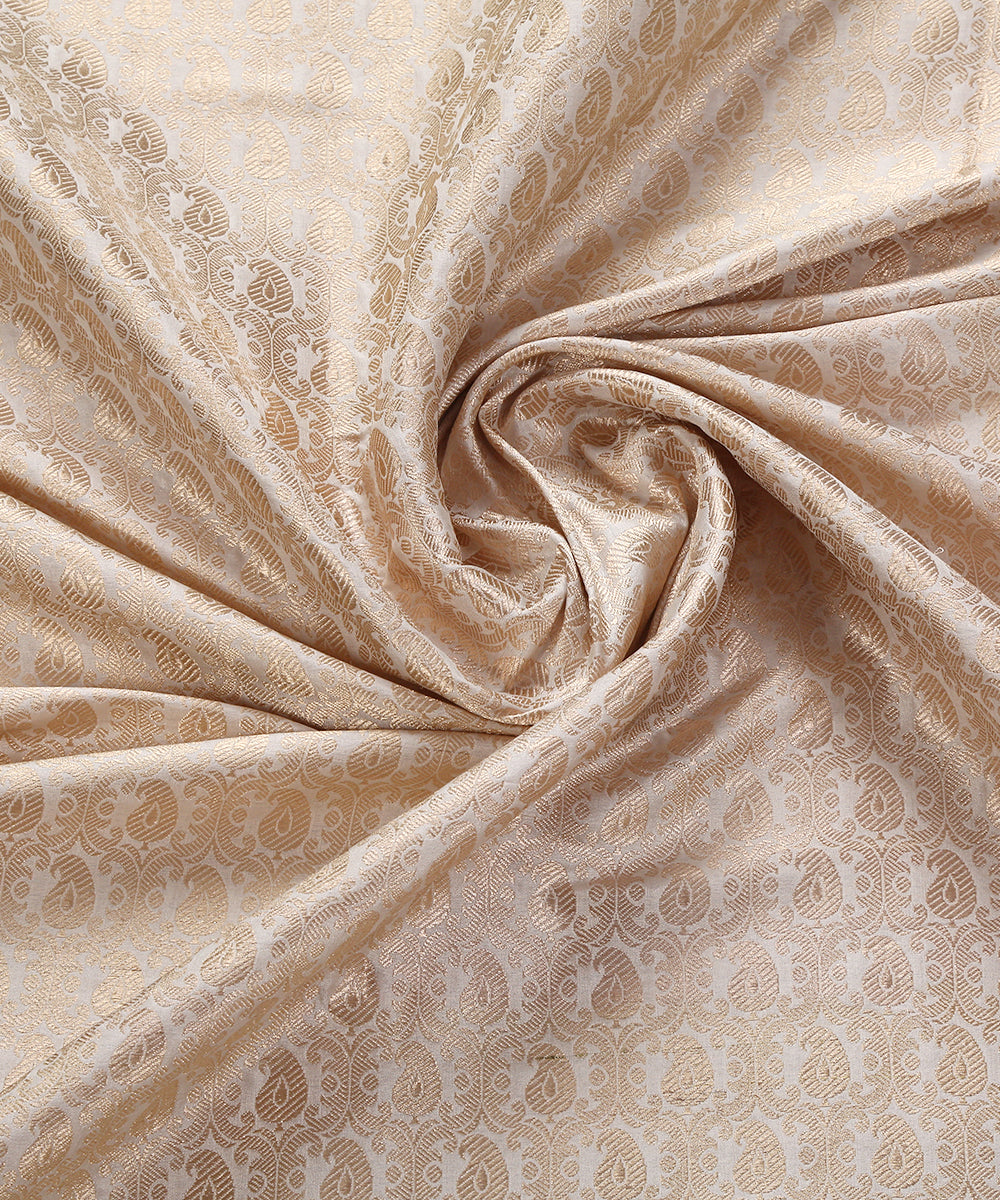 OffWhite_and_Gold_Pure_Katan_Silk_Banarasi_Handloom_Fabric_with_Paisleys_WeaverStory_03