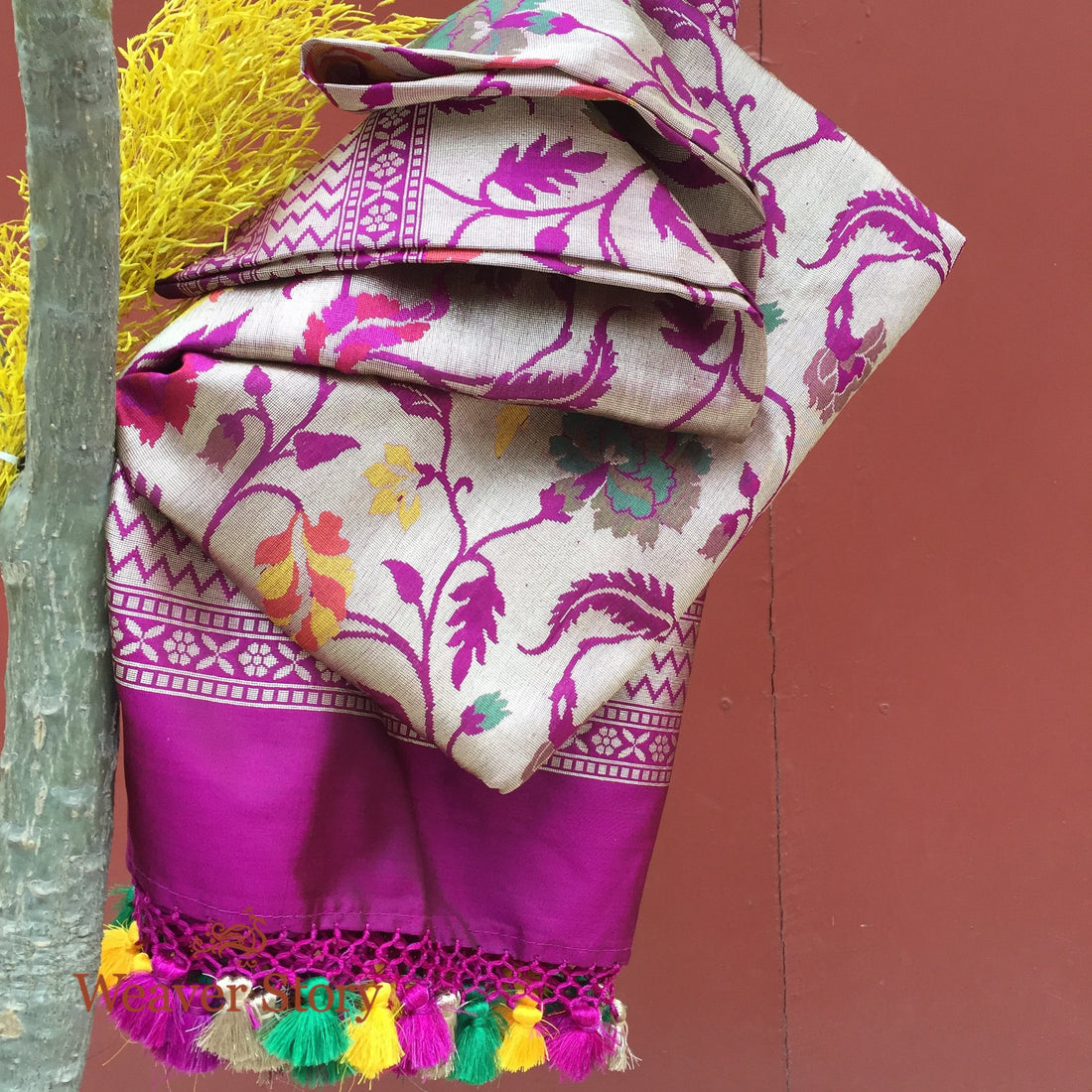 Handloom_Purple_Banarasi_Jangla_Dupatta_with_Antique_Zari_Base_WeaverStory_01