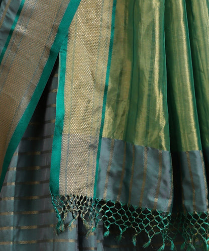 Pigeon_Blue_And_Green_Twill_Weave_Pure_Mulberry_Silk_Saree_With_Horizontal_Zari_Lines_WeaverStory_04
