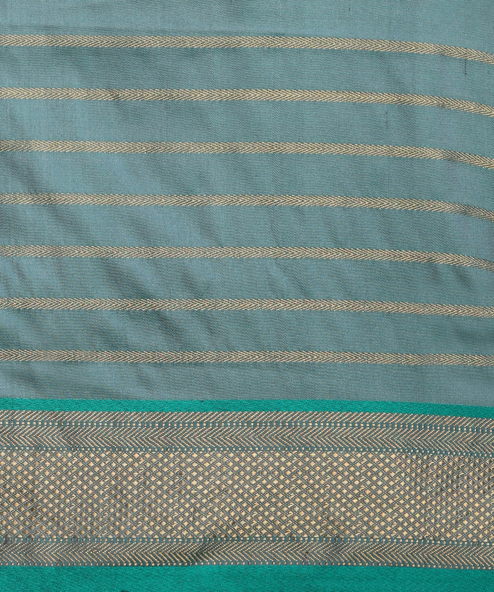 Pigeon_Blue_And_Green_Twill_Weave_Pure_Mulberry_Silk_Saree_With_Horizontal_Zari_Lines_WeaverStory_06