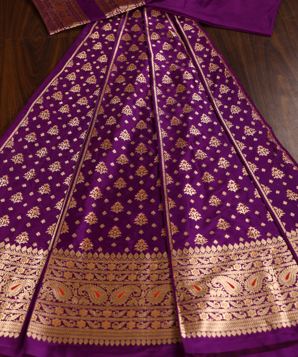 Purple_Handloom_Pure_Katan_Silk_Banarasi_Lehenga_With_Kadhwa_Meenakari_Booti_WeaverStory_02