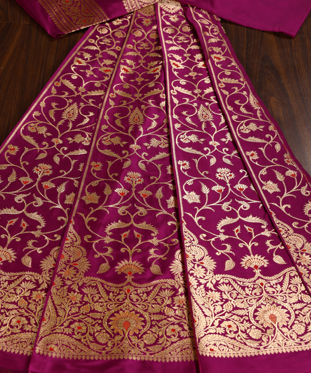 Buy Indian Brocade Fabric by the Yard Banarasi Chanderi Silk Bridal Lehenga  Cushion Cover Home Decor Table Runner Sewing Costume Wedding Dress Online  in India - Etsy