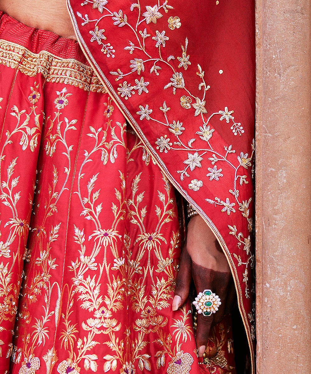 Red_Hand_Embroidered_Zardozi_Banarasi_Lehenga_With_Raw_Silk_Blouse_And_Dupatta_WeaverStory_05