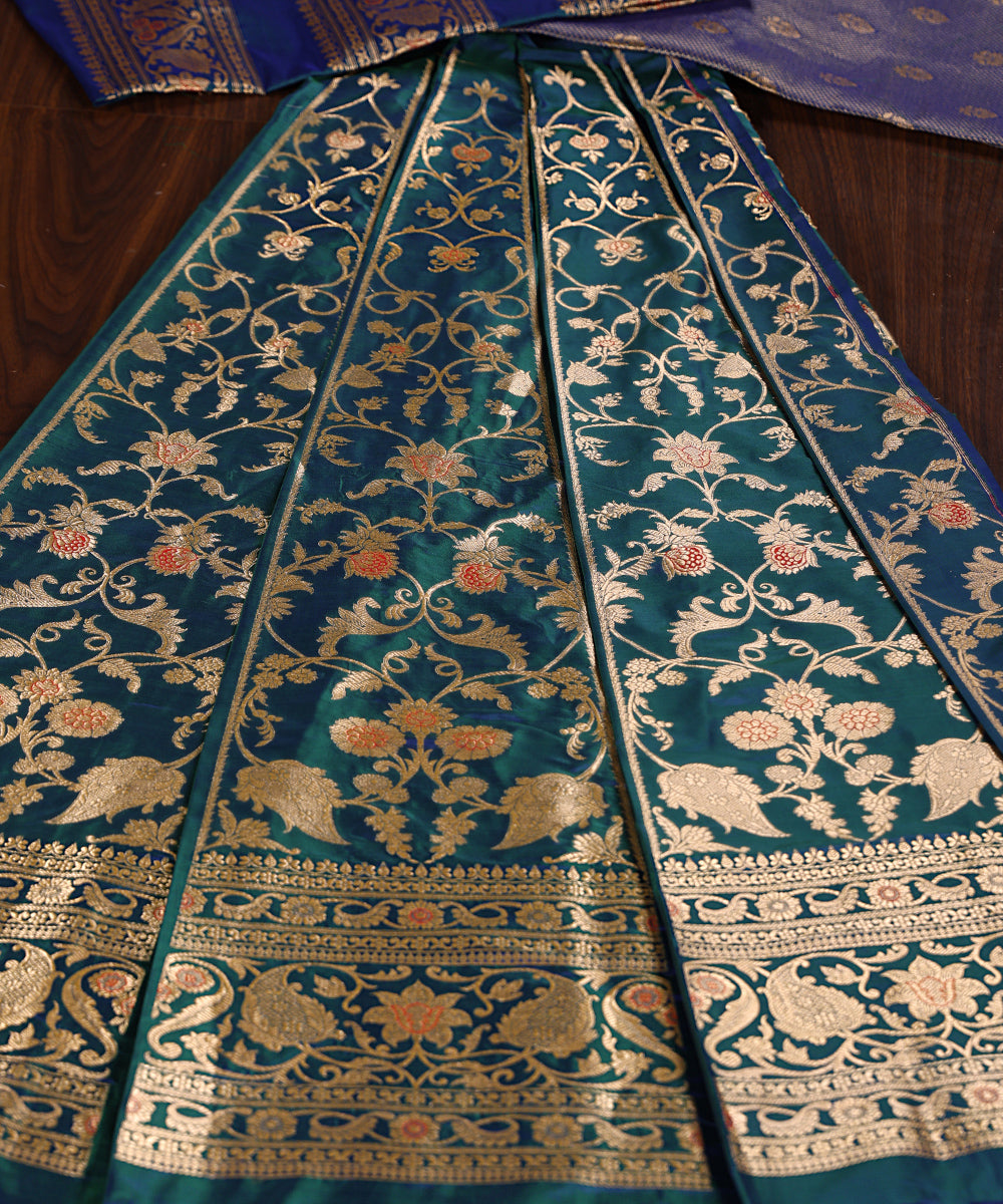 Handloom_Peacock_Green_Pure_Katan_Silk_Gul_Banarasi_Lehenga_With_Kadhwa_Meenakari_WeaverStory_02