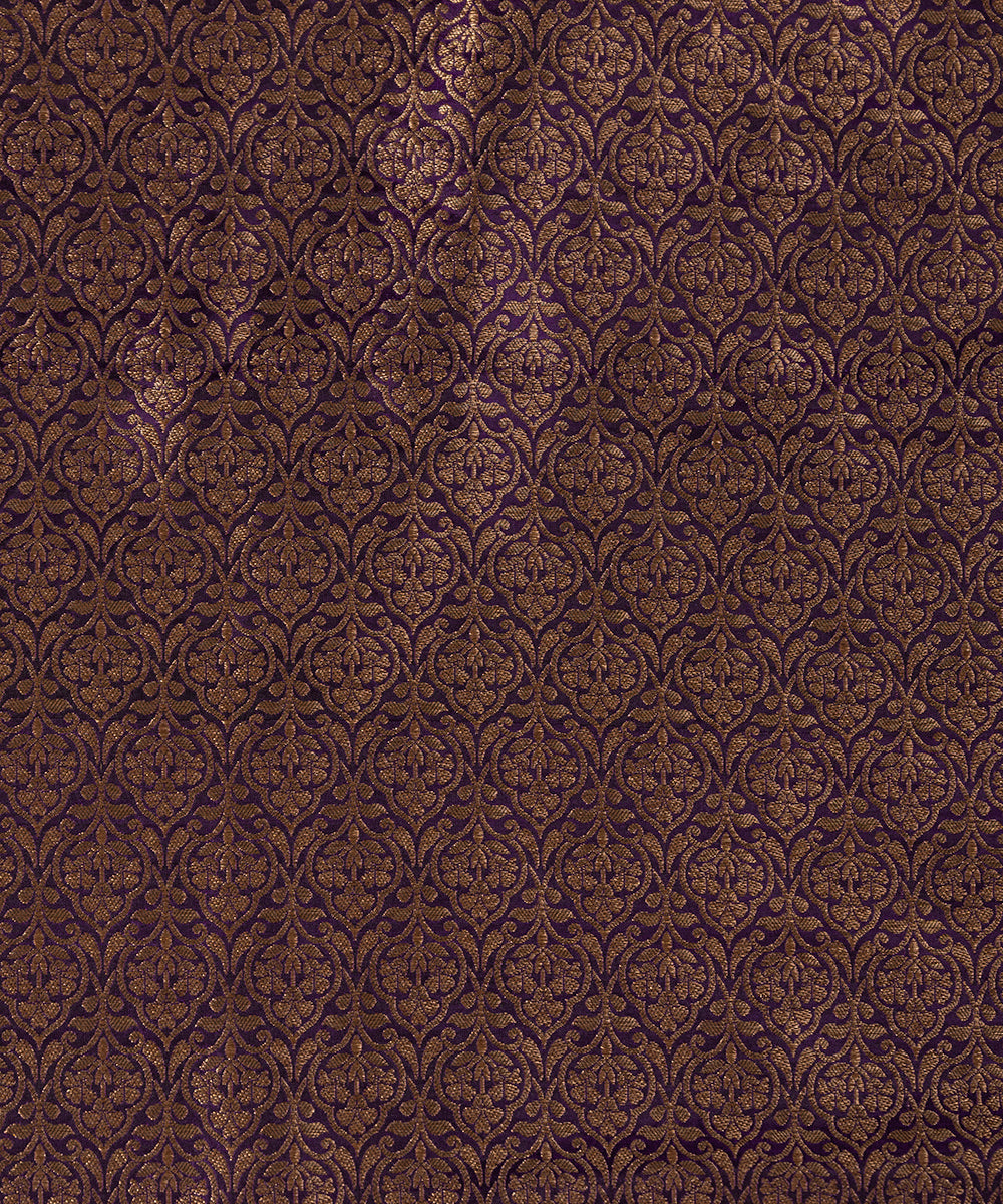 Purple_Handloom_Pure_Katan_Silk_Banarasi_Lehenga_With_Antique_Zari_WeaverStory_05