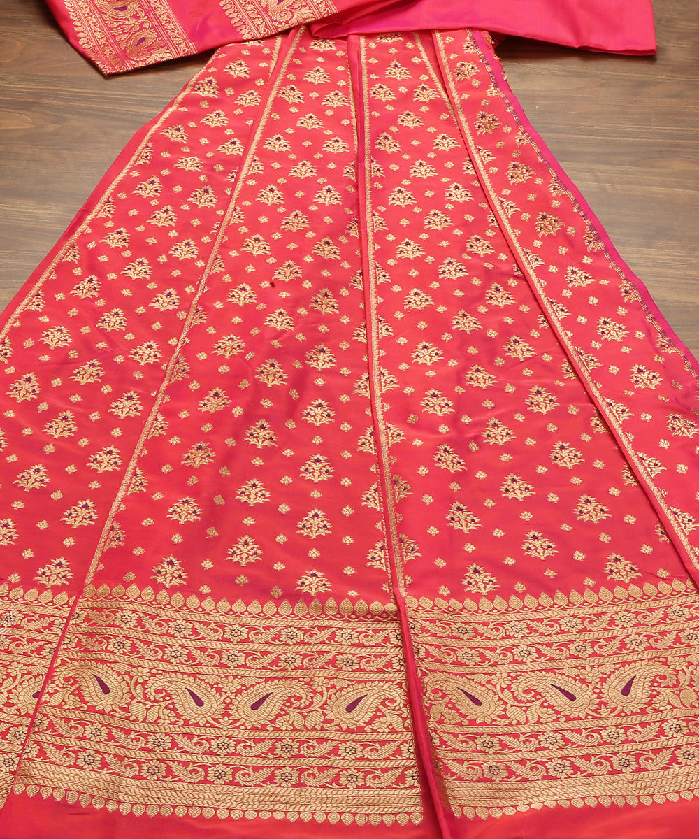 Pink_And_Orange_Handloom_Banarasi_Lehenga_with_Meenakari_Booti_WeaverStory_02