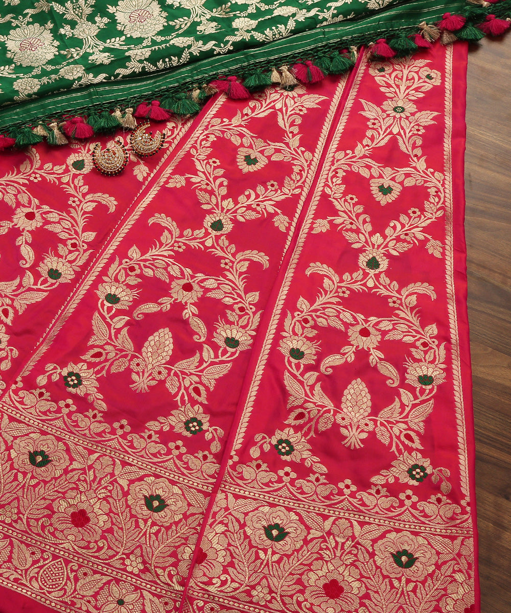 Handloom_Fuchsia_Pink_Meenakari_Banarasi_Lehenga_With_Heavy_Blouse_And_Border_WeaverStory_02