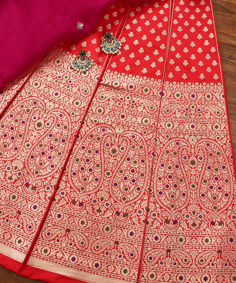 Red_Handloom_Pure_Katan_Silk_Banarasi_Lehenga_with_Meenakari_Skirt_Border_WeaverStory_02