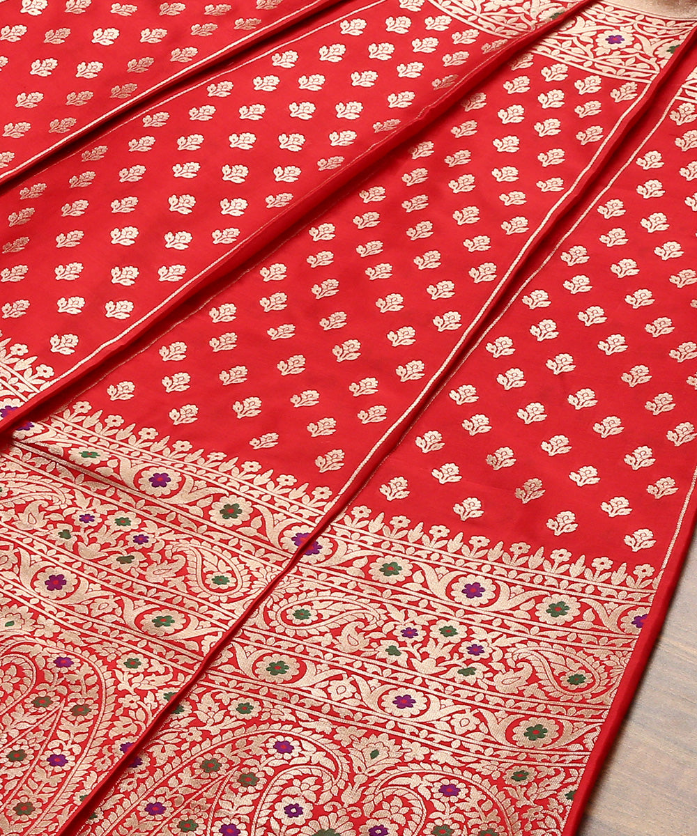 Red_Handloom_Pure_Katan_Silk_Banarasi_Lehenga_with_Meenakari_Skirt_Border_WeaverStory_04