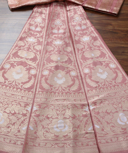 Handloom_Peach_Sona_Rupa_Zari_Pure_Katan_Silk_Banarasi_Lehenga_WeaverStory_03