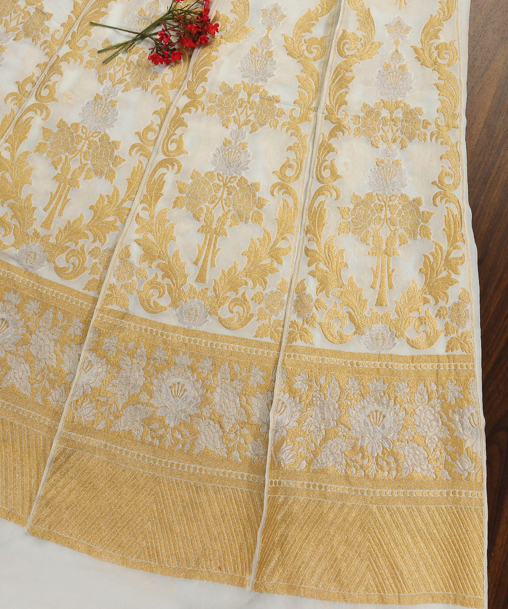 Handloom_White_Pure_Georgette_Banarasi_Lehenga_With_Zari_WeaverStory_01